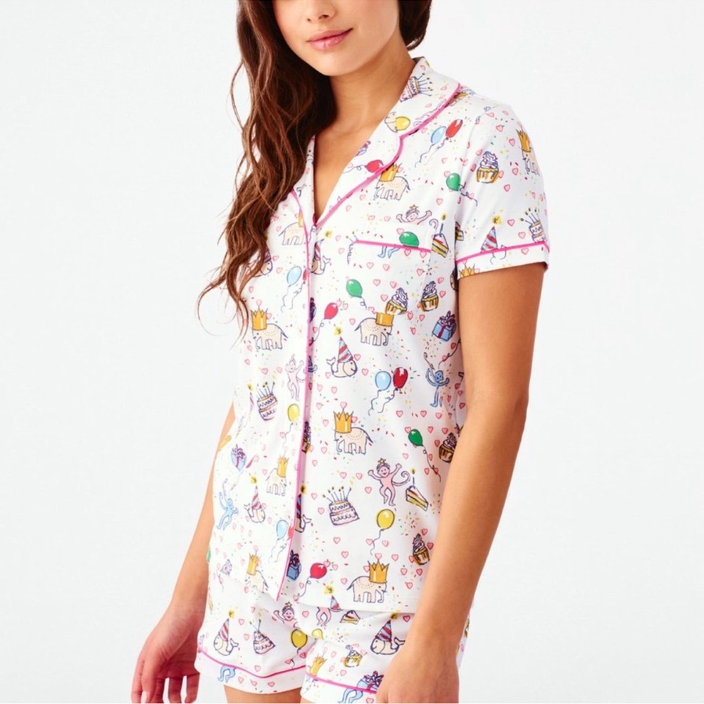 Brand new Roller Rabbit Birthday
Bonanza Pajama Set with Colorful Print